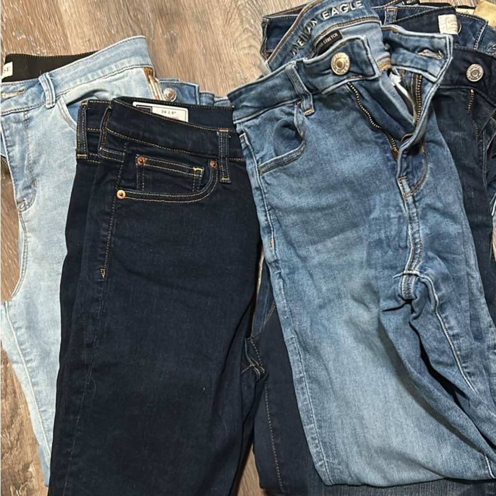 all size 8 jeans as a lot for $150. Gap, American Eagle, Levi, and Guess.